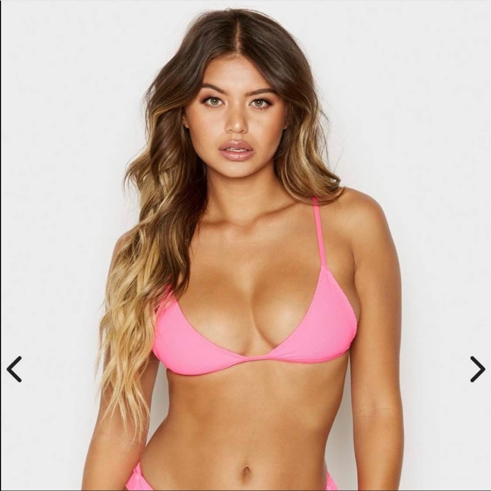 Frankie’s Bikinis Chase Top and Willa Bottom in Heart Throb Pink